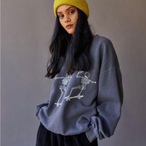 Project social T skateboard skeletons crew